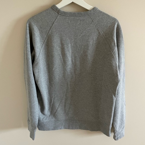 Everlane 100% Human Typography Grey Crewneck Sweatshirt Size Medium - Picture 5 of 8